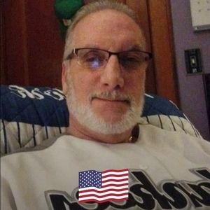 Meet your Posher, Eddie